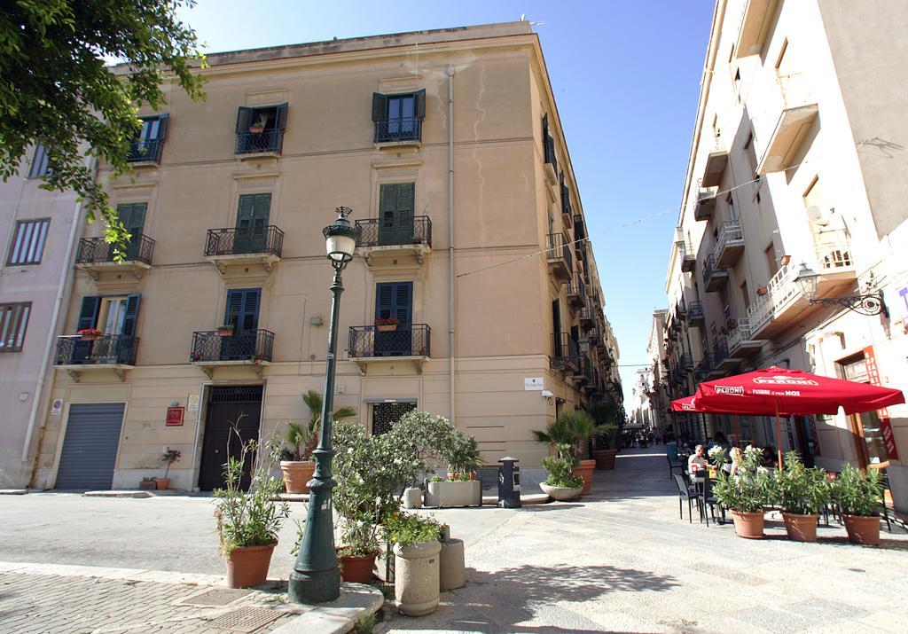 Alla Marina Bed And Breakfast Trapani Exterior photo