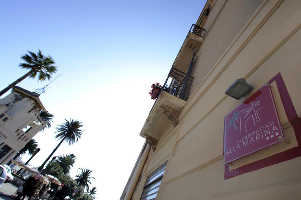 Alla Marina Bed And Breakfast Trapani Exterior photo