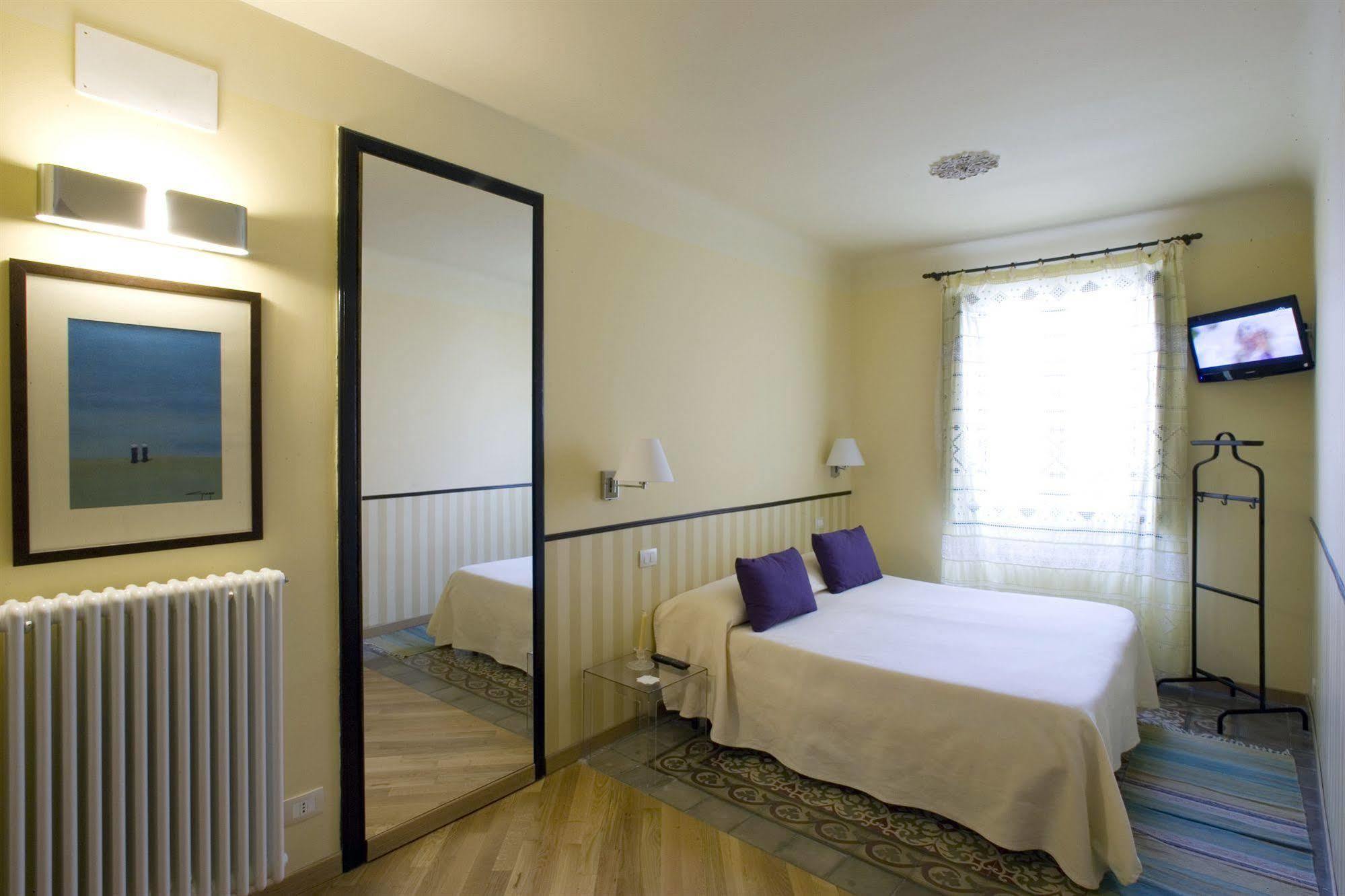 Alla Marina Bed And Breakfast Trapani Exterior photo